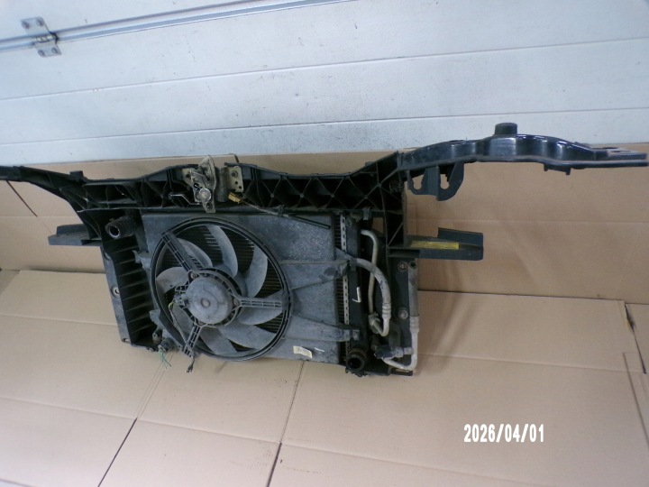 фото №10, Fiesta mk6 1.4 16v передня панель радіатор основний
