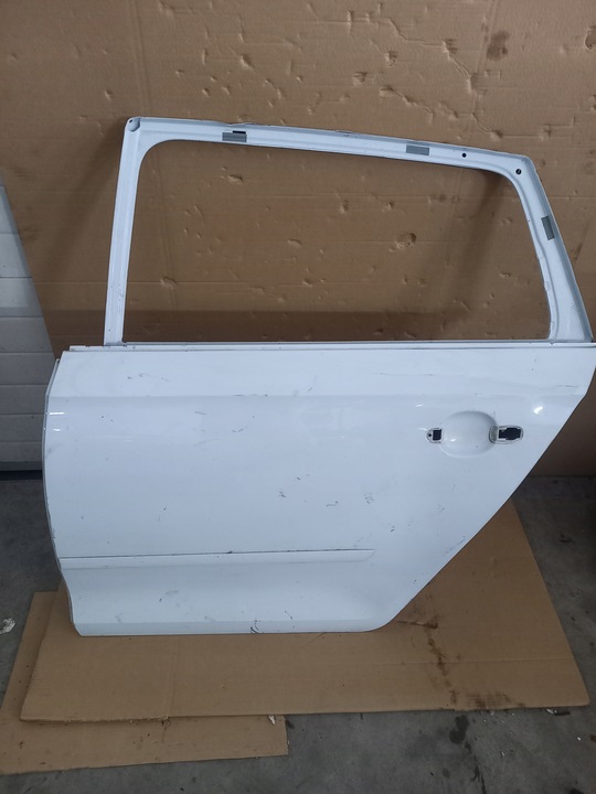 фото №1, Двері лівий зад skoda rapid spaceback 5jj833311