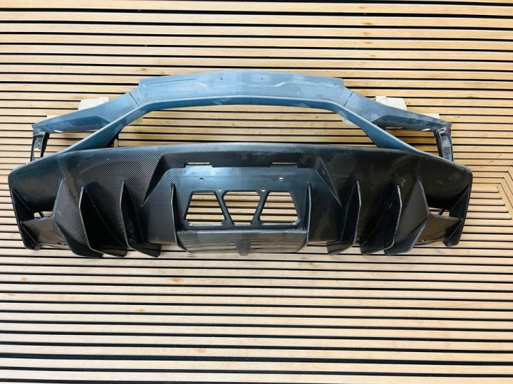 фото №7, Lamborghini aventador svj бампер диффузор зад 470807301a