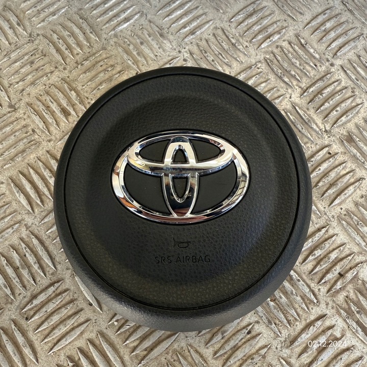 фото №5, Панель комплектная подушка безопасности консоль ремни капот toyota yaris cross 2023 год