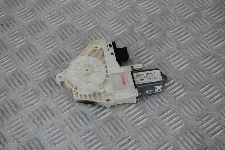 фото №1, Моторчик механизма стёкла левый зад audi a6 c6