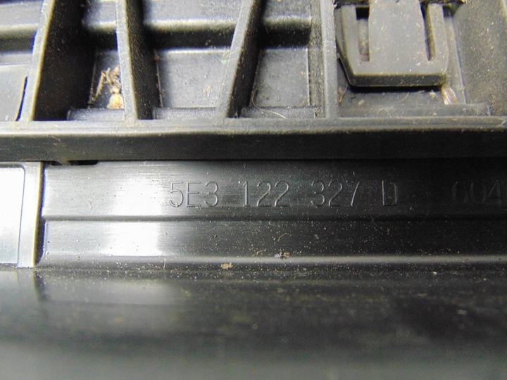 фото №15, Ролета жалюзі повітря кермо skoda octavia iv 5e3122327a 5e3122327d