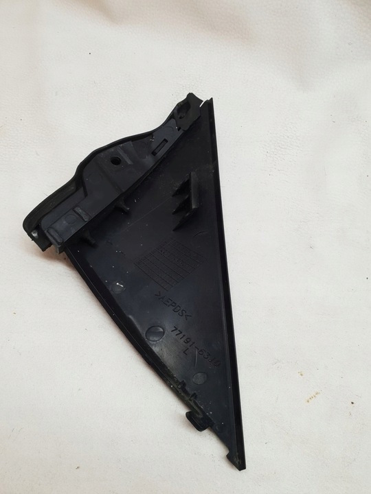 фото №6, Suzuki swift mk6 треугольник заглушка крыло перед