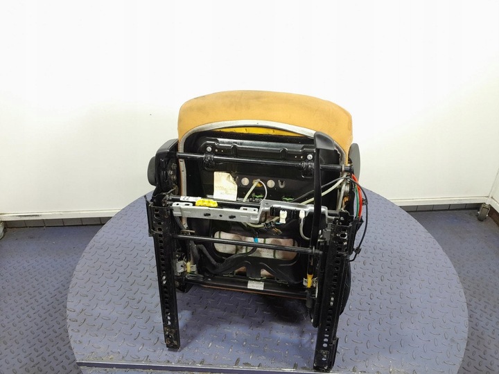 фото №12, Mercedes e w207 купе сиденье перед переднее правые пассажира eu