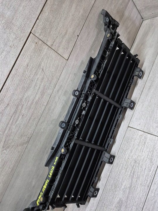 фото №10, 13902. cayenne жалюзі впуск повітря 9y0806255d