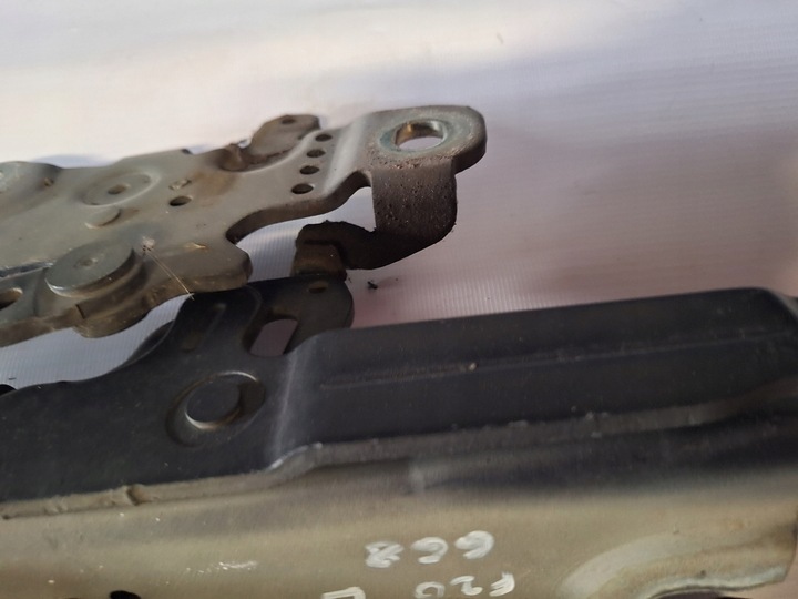 фото №5, Bmw f20 f21 петля капота левый правые schawrz 2