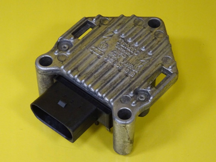 фото №1, Модуль зажигания vw golf iv 032905106b nr1781