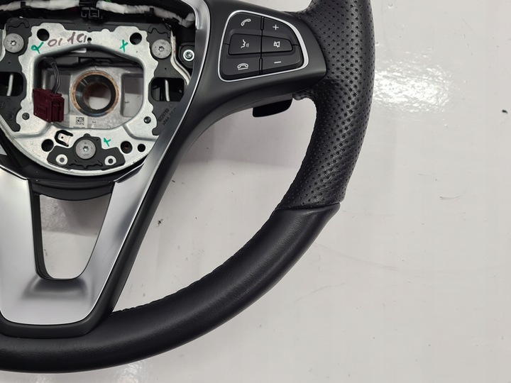 фото №5, Mercedes gla w156 w246 рестайлінг кермо пелюстки