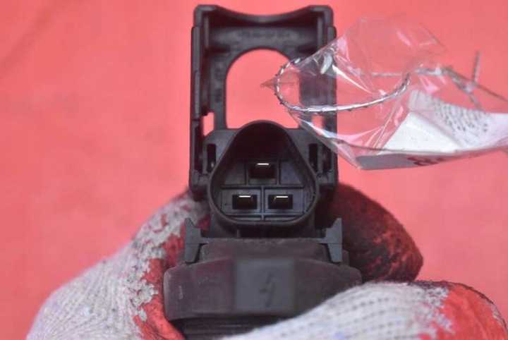 фото №7, Котушка запалювання 7548553-01 bmw e90 e91 2.5xi 218 km 04-10