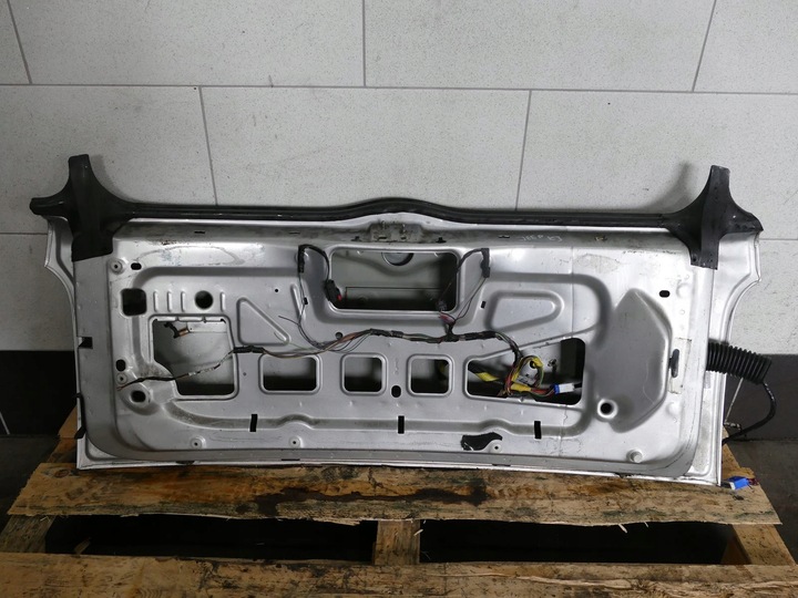 фото №12, Jeep cherokee kj рестайлінг кришка багажника qs2 ps2