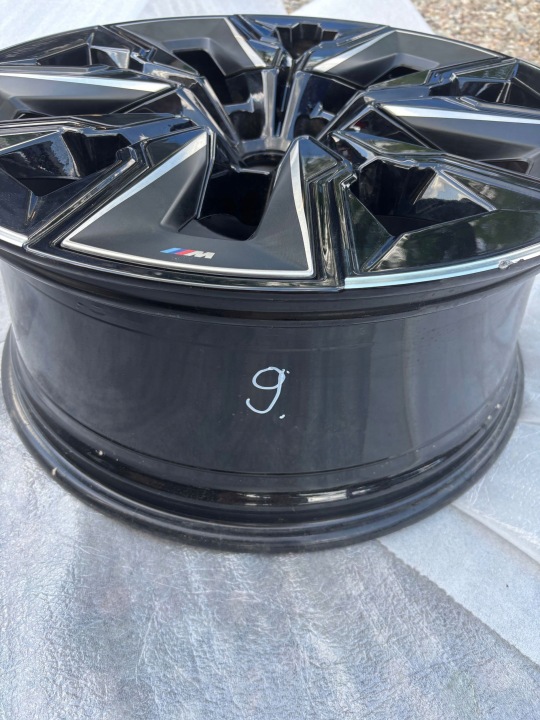 фото №11, Алюмінієвий диск koło м-пакет 21” bmw 7 i7 g70 5a19df6