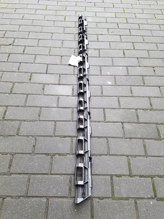 фото №3, Vw passat b8 крепление планки пороговой порог накладка пороговая 3g0853946c