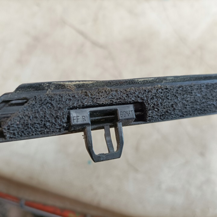 фото №14, Mazda 3 19- планка дверь правые перед хром usa