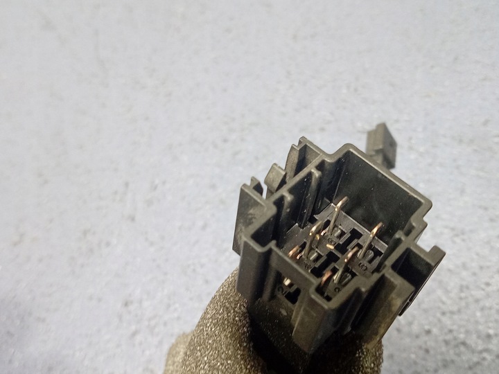 фото №5, Mercedes s w221 ролета задней стёкла a2216901249