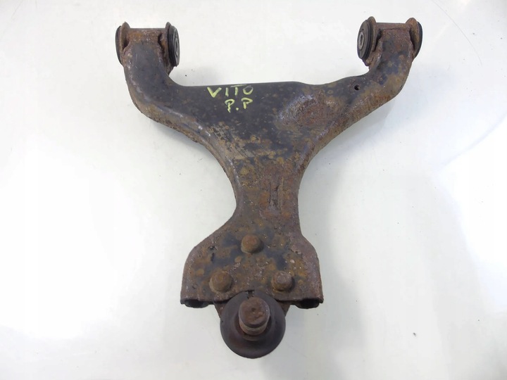 фото №1, Рычаг правые перед mercedes vit0 w639 a6393300510