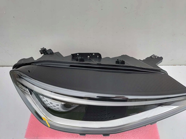 фото №8, Volkswagen id.4 id4 фара правая перед передняя полный iq light новая oem номер 3756