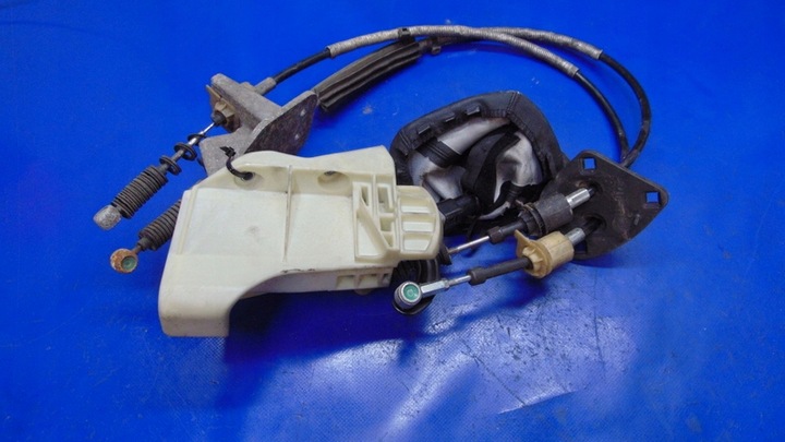 фото №1, Домкрат троси зміни коробки передач 2.3hpi 5 коробки передач iveco daily iv 06-14r