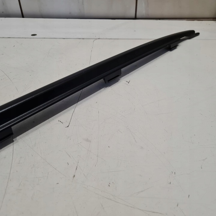 фото №8, Suzuki swift 05-10 молдинг скла лобовий oem номер 77170-63j00