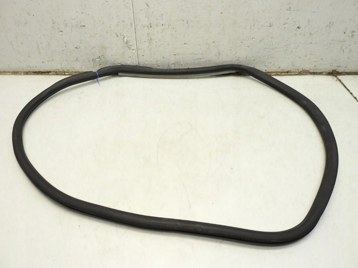 фото №7, Прокладка дверь правые зад audi a3 8pa sportback 8p4833721