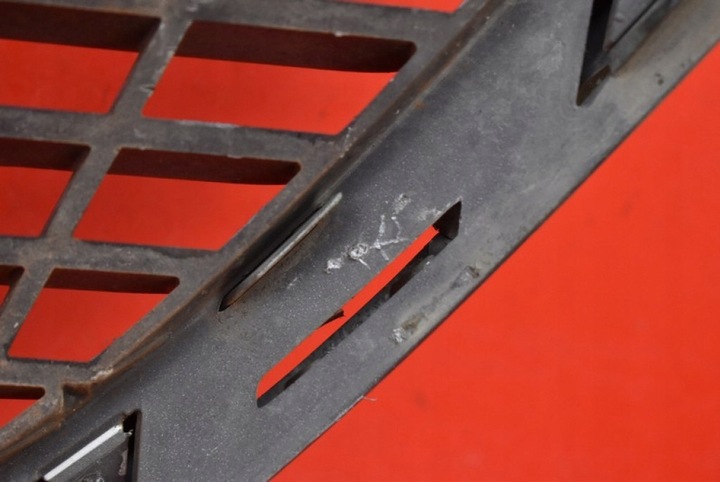 фото №13, Решітка решітка радіатора сірий хром 857 522 aa chrysler gran voyager 4 iv 01-04