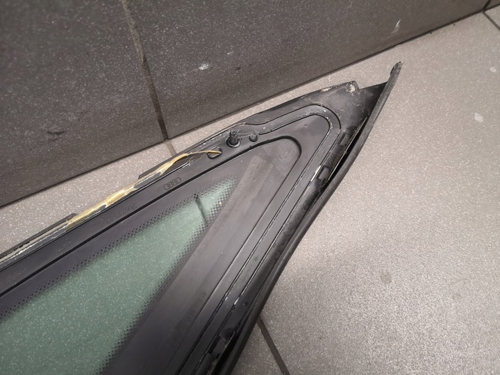 фото №9, Скло трикутник ліва audi a8 d2 4d0845299