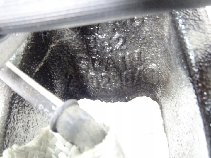 фото №8, Skoda kamiq 1.0 tsi амортизатор поворотный кулак правая 2q0256ad 2q0413031dl 2021r