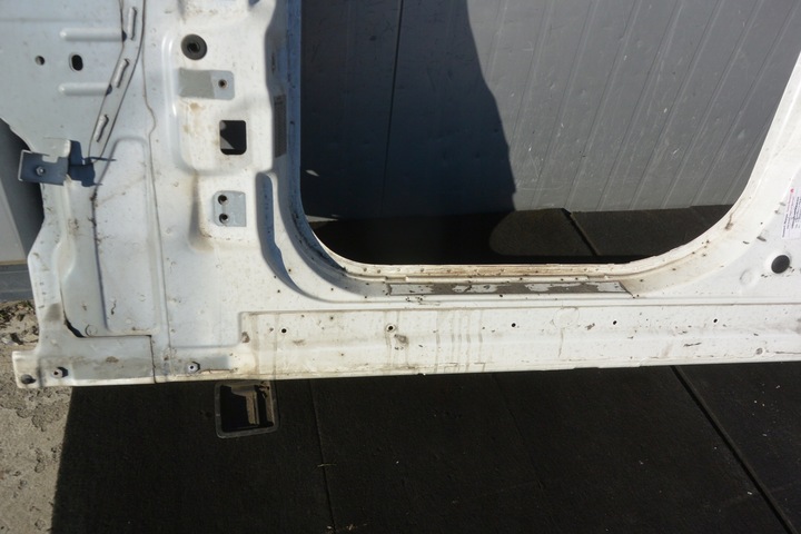 фото №4, Maserati quattroporte vi поріг стійка лівий