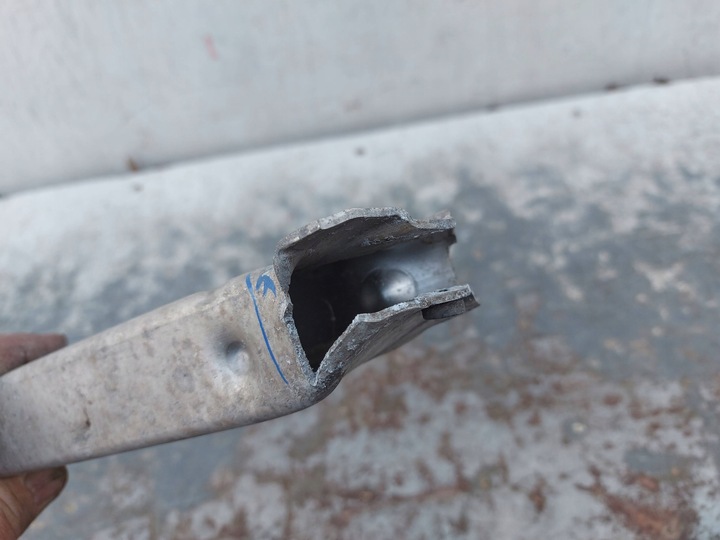 фото №9, Bmw x1 f48 зона смятия нижняя правая усилитель