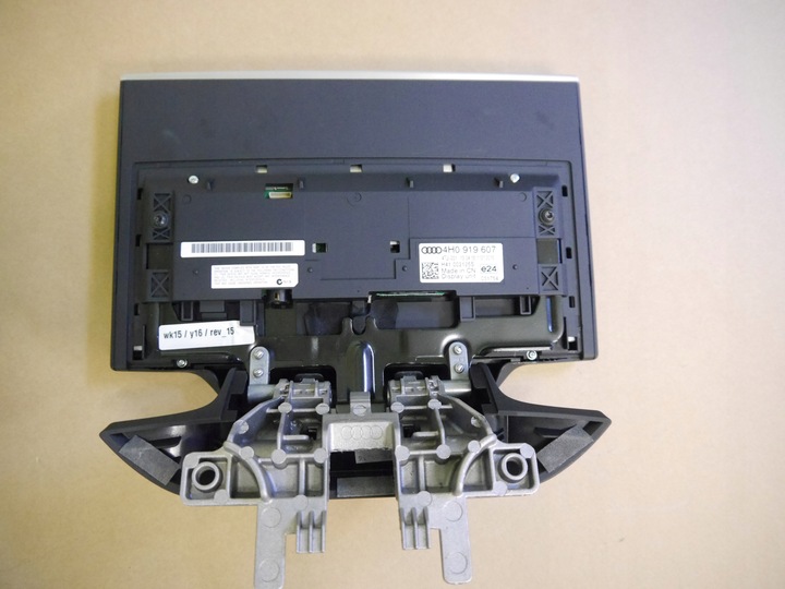 фото №3, Audi a8 d4 монитор lcd дисплей зад 4h0919607