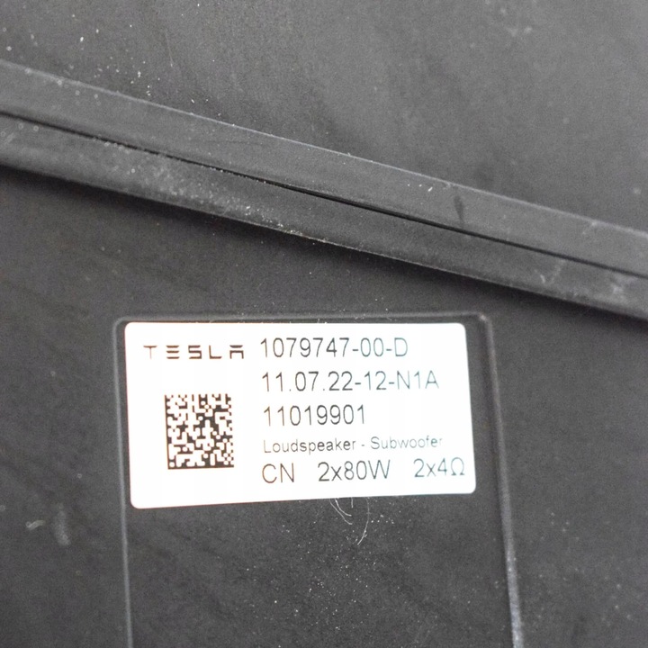 фото №6, Tesla модель 3 2022 динамик низкочастотный