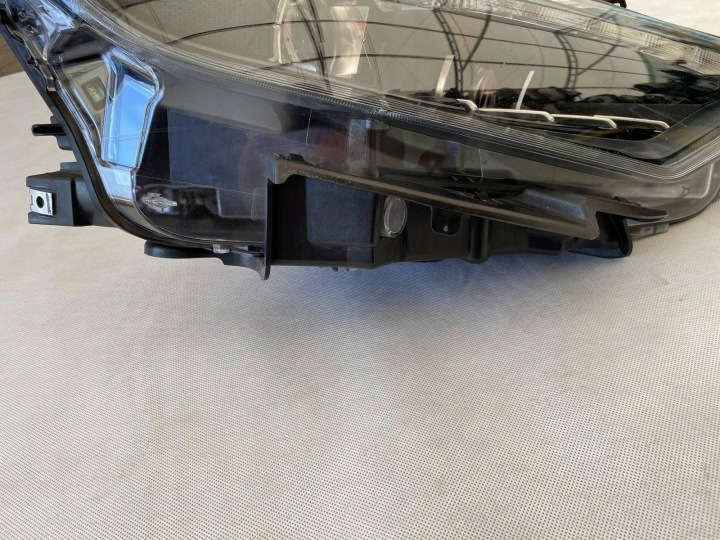 фото №8, Фара передняя передняя правая maserati levante полный led рестайлинг 06701595360