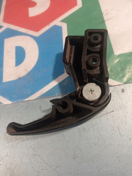 фото №5, Ручка ручка тягa капота seat vw ford skoda 1h1823533