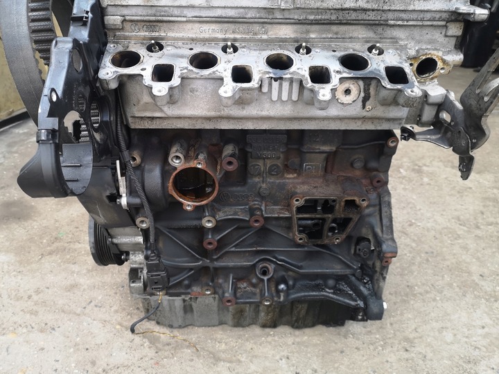 фото №9, Audi a3 8p двигатель стойка 1.6 tdi cay cayc skoda seat vw golf octavia superb