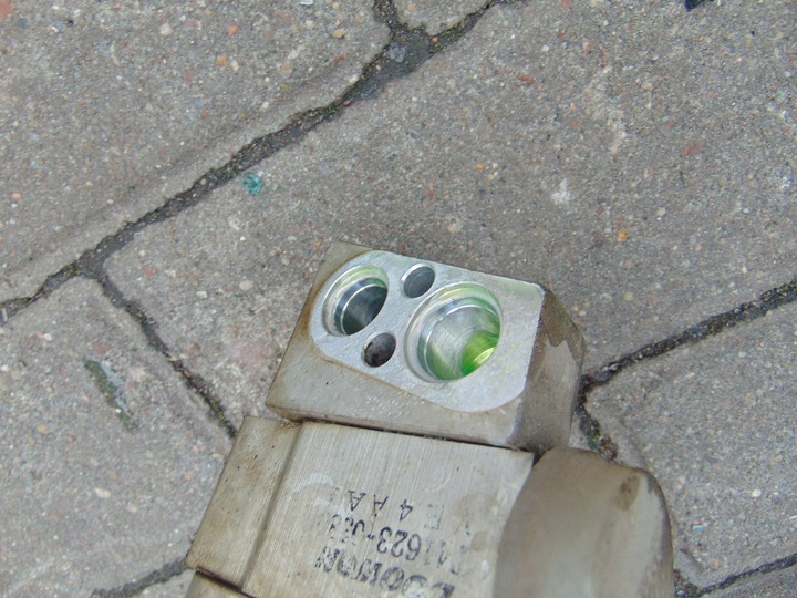 фото №10, Провода кондиционера hyundai elantra iii 2.0crdi