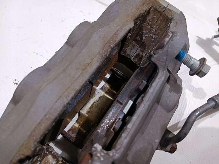 фото №6, Суппорт тормозной правые перед переднее 4-tłok ford mustang vi 2015-