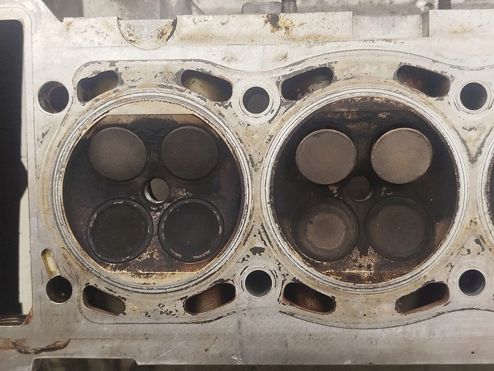 фото №8, Головка двигателя saab 205e 917088 918885 9148016 2.0 16v