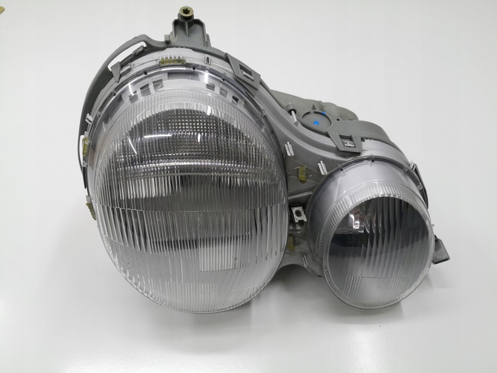 фото №13, Лампа перед mercedes e w210 95-99 правая