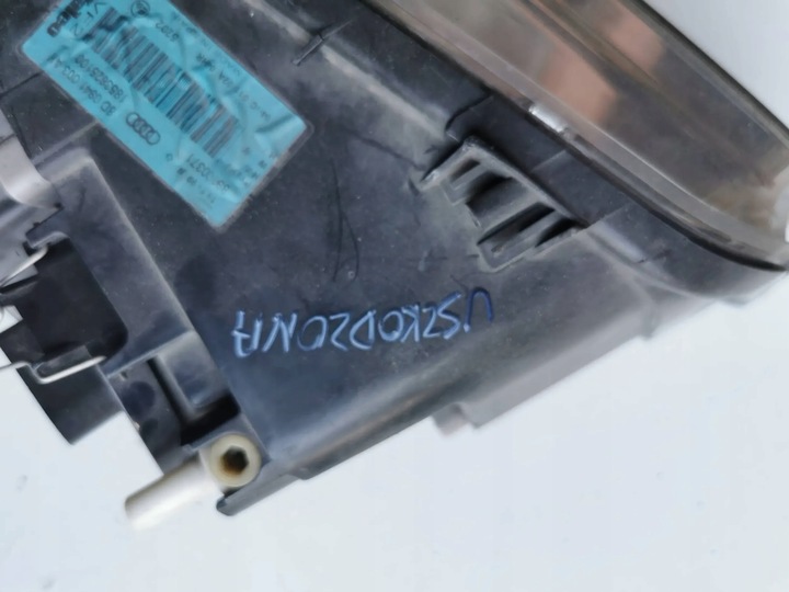 фото №9, Audi a4 b5 рестайлинг лампа левая перед 8d0941003ak европа повреждённая