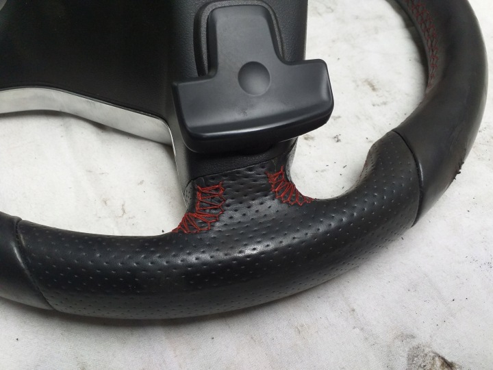 фото №7, Mercedes w176 w156 w117 руль amg лепестки