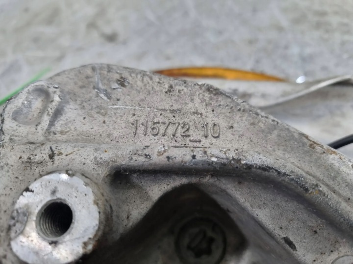 фото №8, Поворотна опора зад ліва ступиця 6871029 bmw x3 g01 x4 g02
