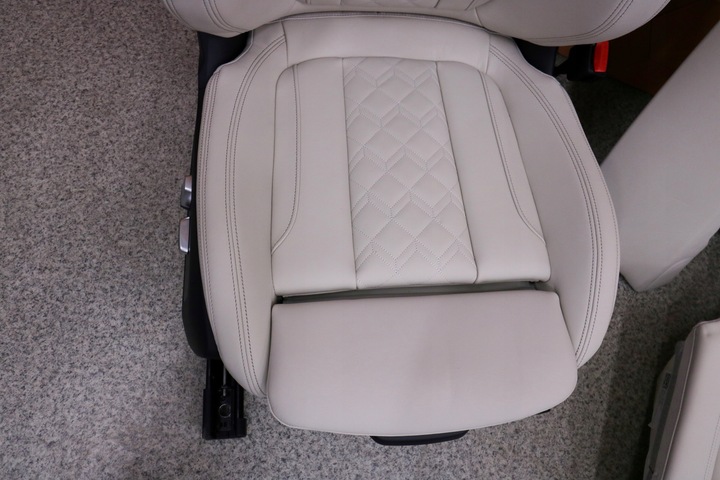 фото №8, Bmw 4 g22 салон сидіння individual шкіра merino elfenbeinweiss harman