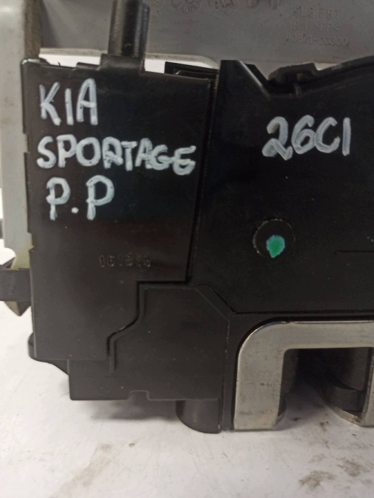 фото №13, Kia sportage iii замок дверь правая перед 81320-3u010