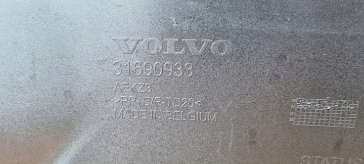 фото №16, Volvo xc40 рестайлінг 2022- бампер перед оригінал b240