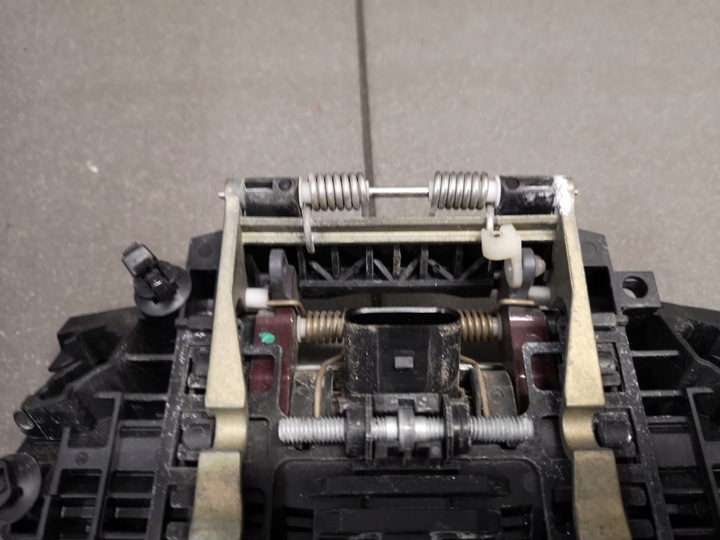 фото №6, Ручка дверь правых audi a8 d3 kessy бордовая