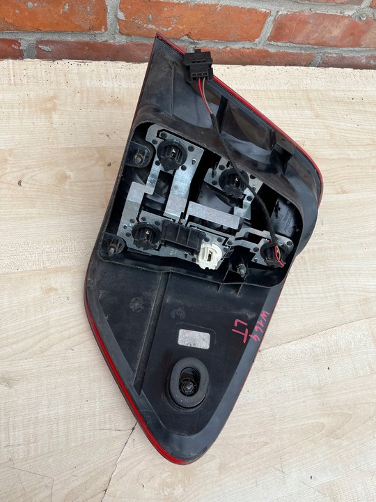 фото №12, Mercedes ml w164 05-11 лампа зад левая