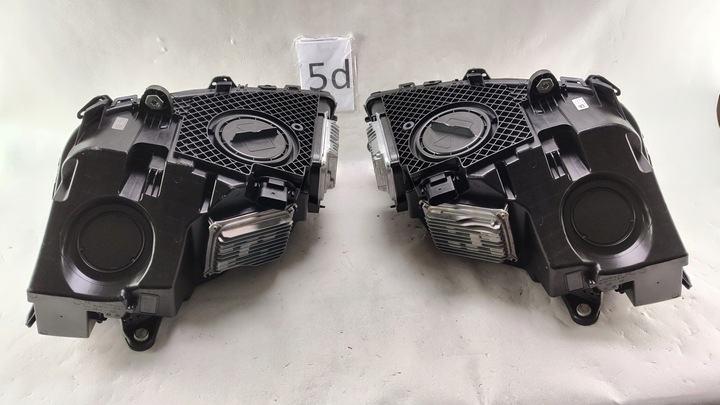 фото №12, Mercedes glc 253 рестайлинг w253 полный led левый правые multibeam фара лампа