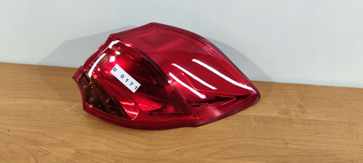 фото №1, Kia ceed ii hb права лампа зад задня оригінальна