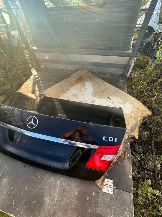 фото №6, Кришка багажника mercedes e-klasa w212 sedan