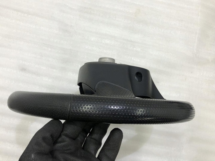 фото №6, Руль кожа мультифункция mazda 2 dy