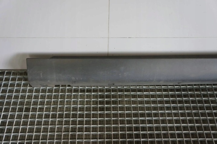 фото №2, Планка пороговая левая накладка порога ssangyong tivoli 2015